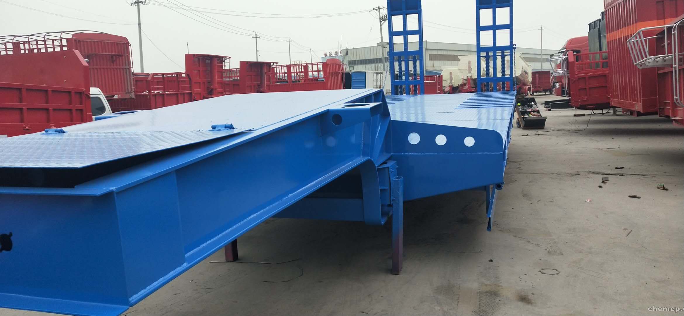 星空·综合体育_寿险业高薪望顶 关键岗位国企切蛋糕(图2) 星空·综合体育